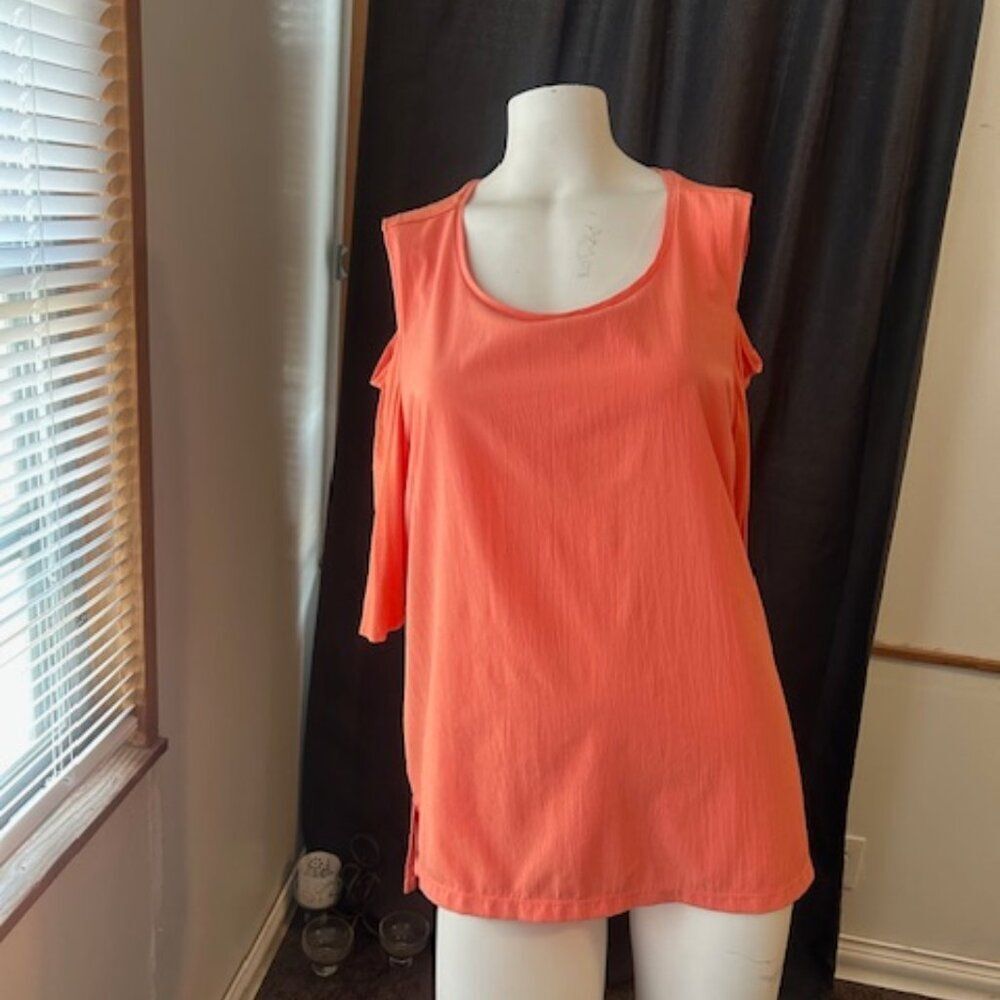 Chico's Corral Hi/Lo cold shoulder top, size 2/L